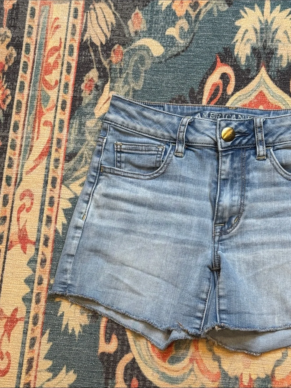 American Eagle Outfitters Light Wash Denim Jean Shorts